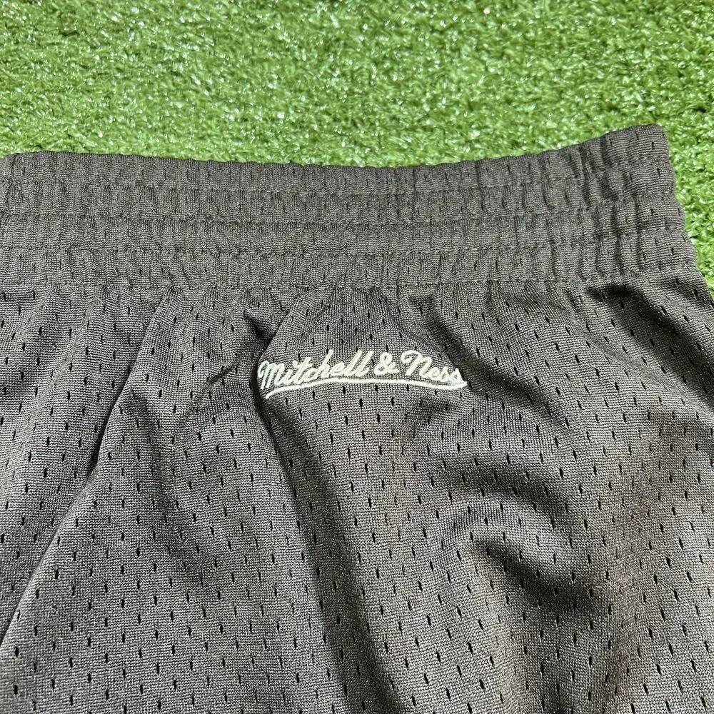Travis Scott Texas Longhorns Mitchell & Ness Shorts Size 2XL
